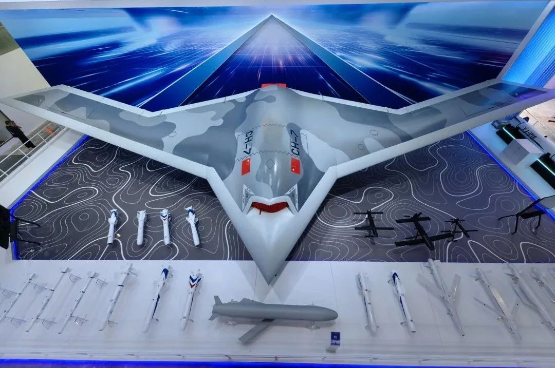【航化说】9·3大阅兵武器装备前瞻：从国之重器读懂强军之路（二）